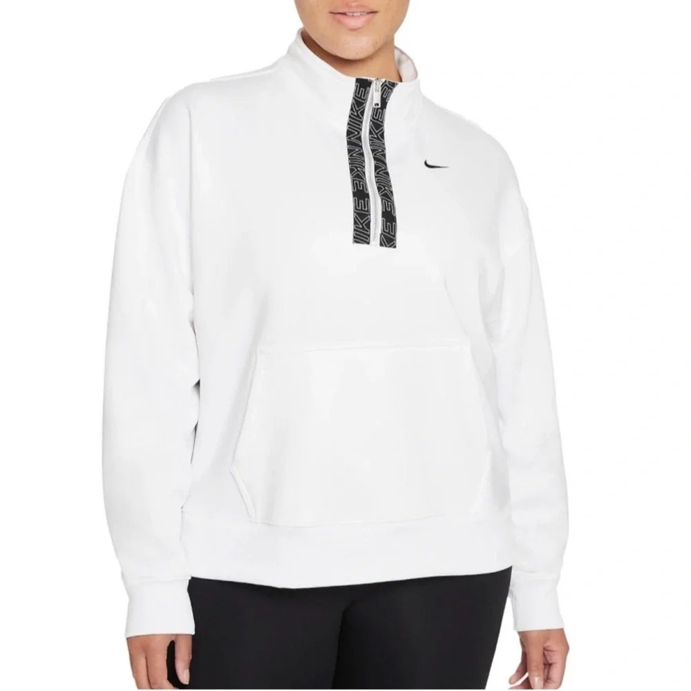 Nike Women’s Therma Fit 1/2 Zip Training Top Pullover Jacket